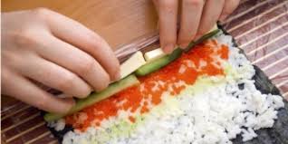alat pengaduk nasi sushi